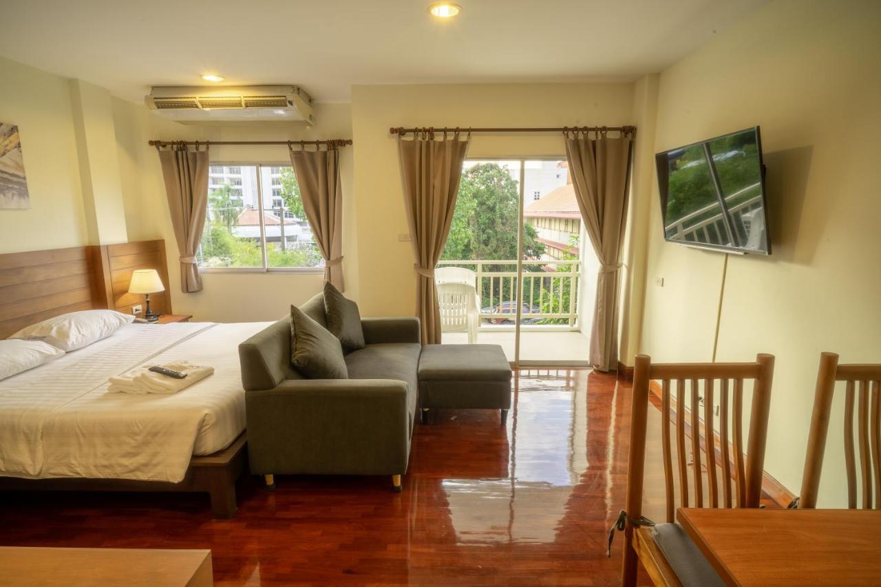 Baan Chuan Chom Pattaya Ξενοδοχείο Εξωτερικό φωτογραφία